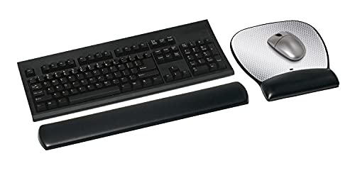 3M Ergonomics Mouse Pad with Gel Wrist Rest, 9.2 and 8.7 Inch, Enhances Mouse at Fast Speeds