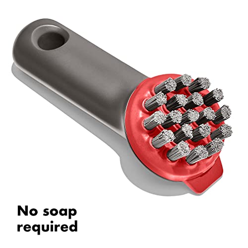 OXO Outdoor Heavy Duty Brush with Cover