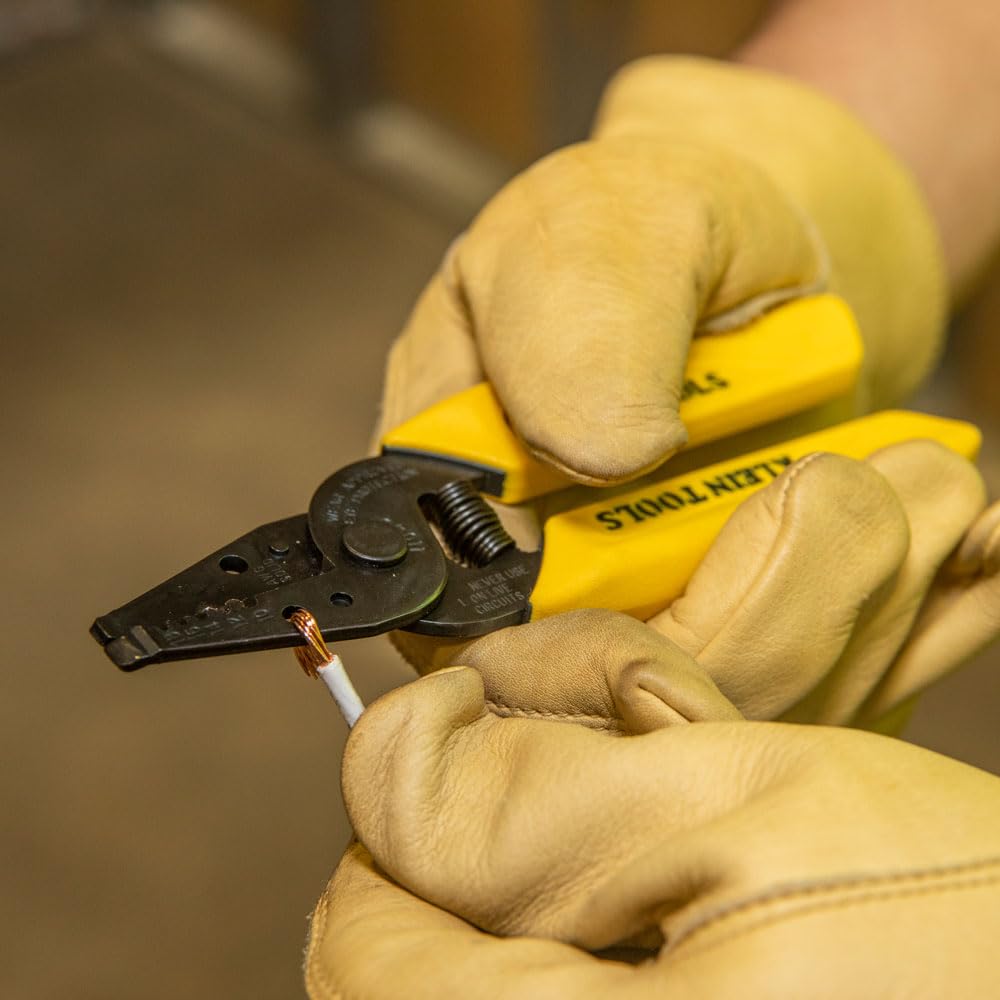 Klein Tools 11045 Wire Stripper/Cutter (10-18 AWG Solid)