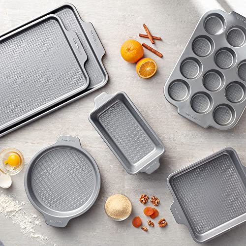 Starfrit The Rock Wave 12 Cup Non-Stick Muffin Pan - Durable Carbon Steel - Oven Safe - PFOA Free - Easy to Clean - Silver