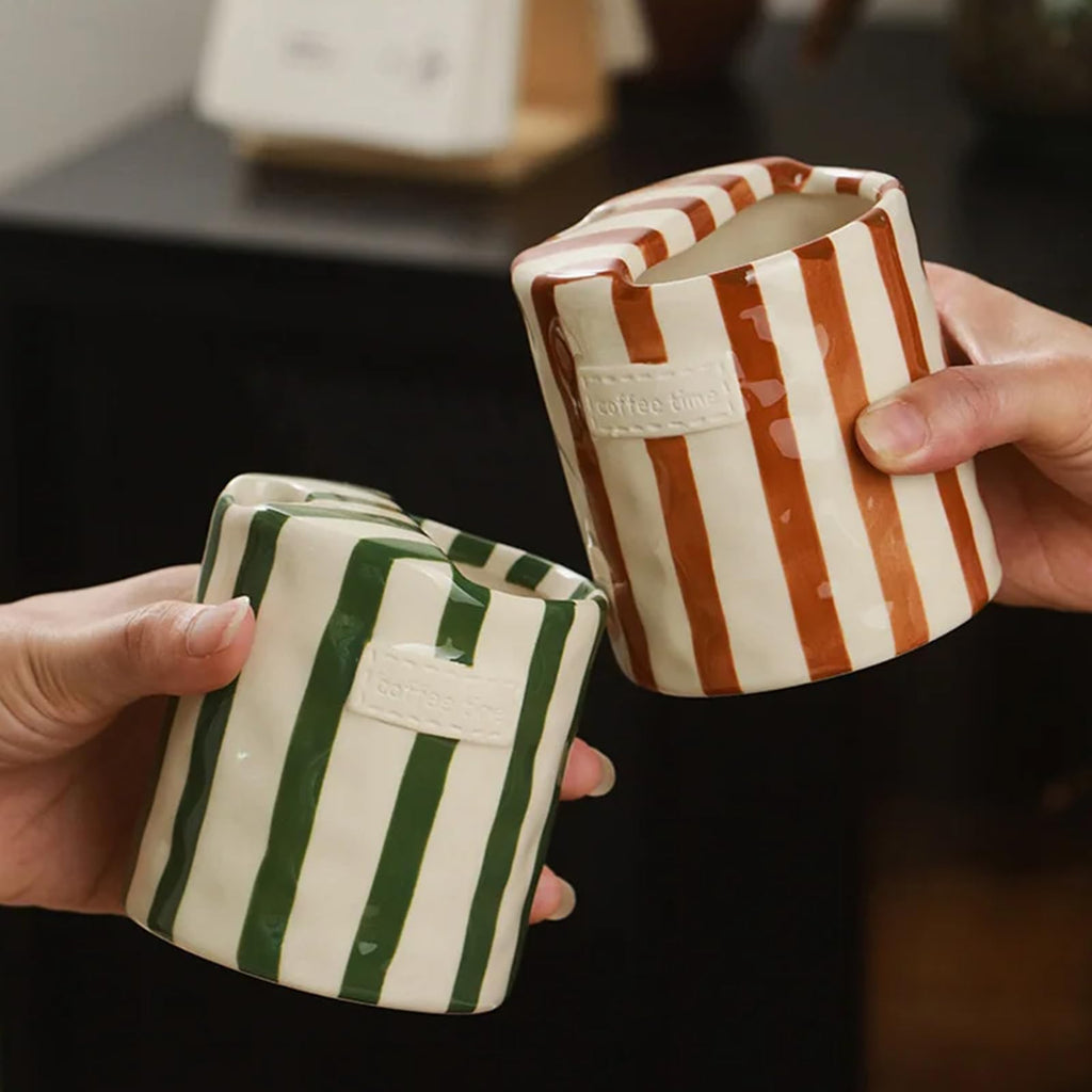 WATNTOW Ceramic Coffee Mug, Coffee Mug Espresso Cup 10oz Ceramic Coffee Mugs, Large Pottery Tea Mug Hand-Painted Striped Art Double-Enjoy Multiple Use for Kitchen, Dining (Brown)