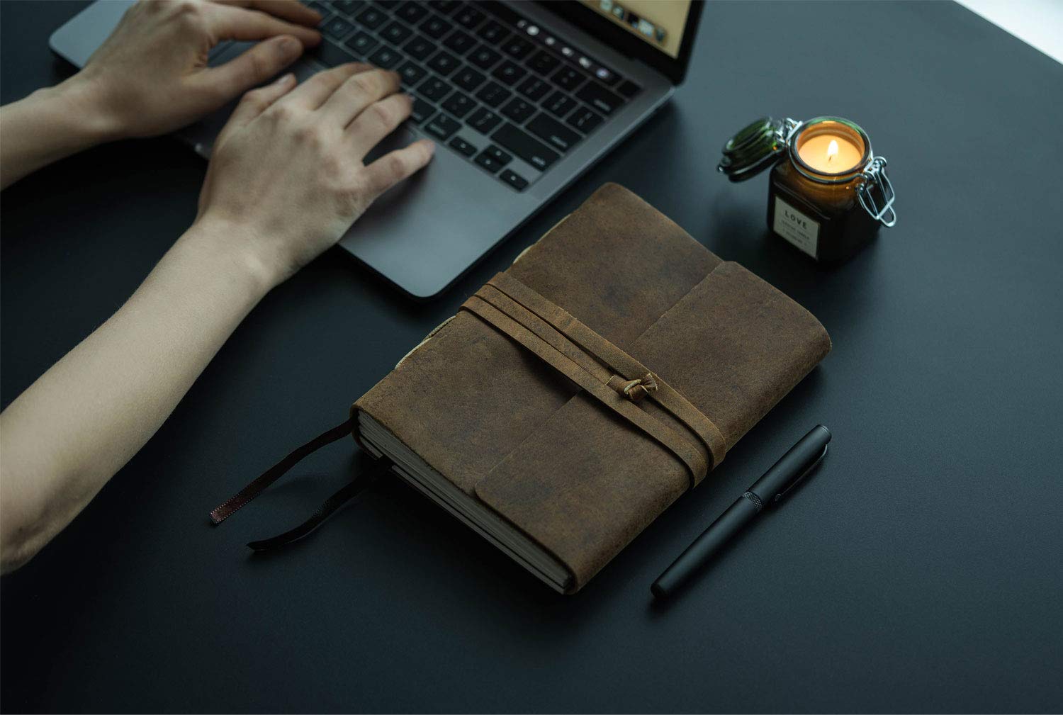 Leather Journal Lined Paper with luxury pen Handmade Leather Journal/Writing Notebook Diary/Bound Daily Notepad for Men & Women Medium, Writing pad Gift for Artist, Sketch
