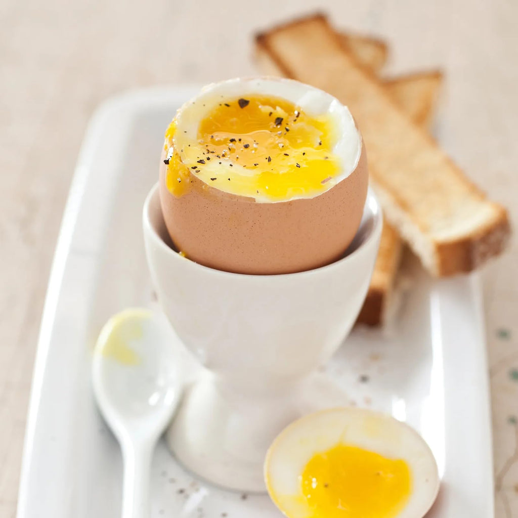 RHAFAYRE Egg Holder for Boiled Eggs, 4 Pack Porcelain Egg Cups for Soft Hard Boiled Eggs Breakfast Dinner, 5 cm x 9 cm, White