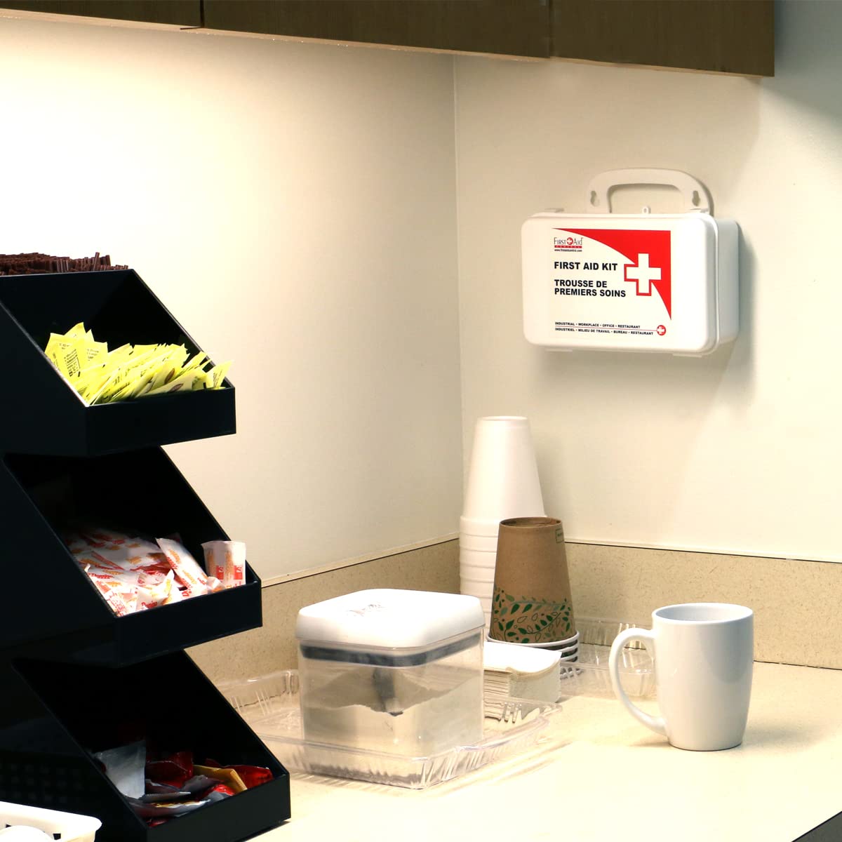 First Aid Central Ontario Section 8 First Aid Kit (1-5 People)