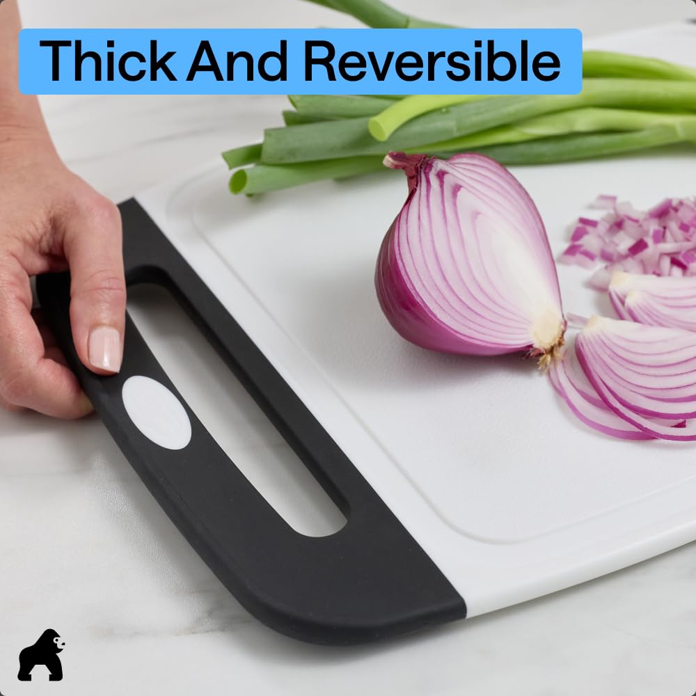 GORILLA GRIP Durable Cutting Board Set of 3, Multiple Sizes, Reversible and Oversized, Easy Grip Handle, Juice Grooves, Dishwasher Safe, Large Kitchen Chopping Boards, Meat, Veggies, Black