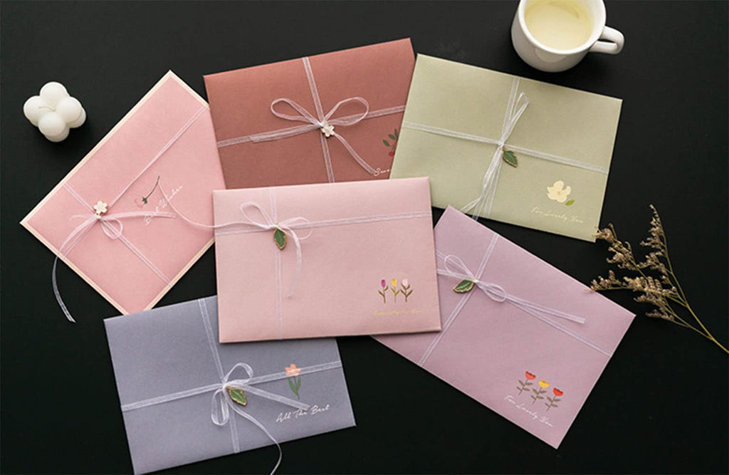 72 Pcs Stationary Writing Paper and Envelopes Set, 24 Sheet Floral Letter Paper 12 Pcs Matching Envelopes Cute Lovely Stationery Lined Writing Paper for Girls Boys Office School Supplies 6 Styles