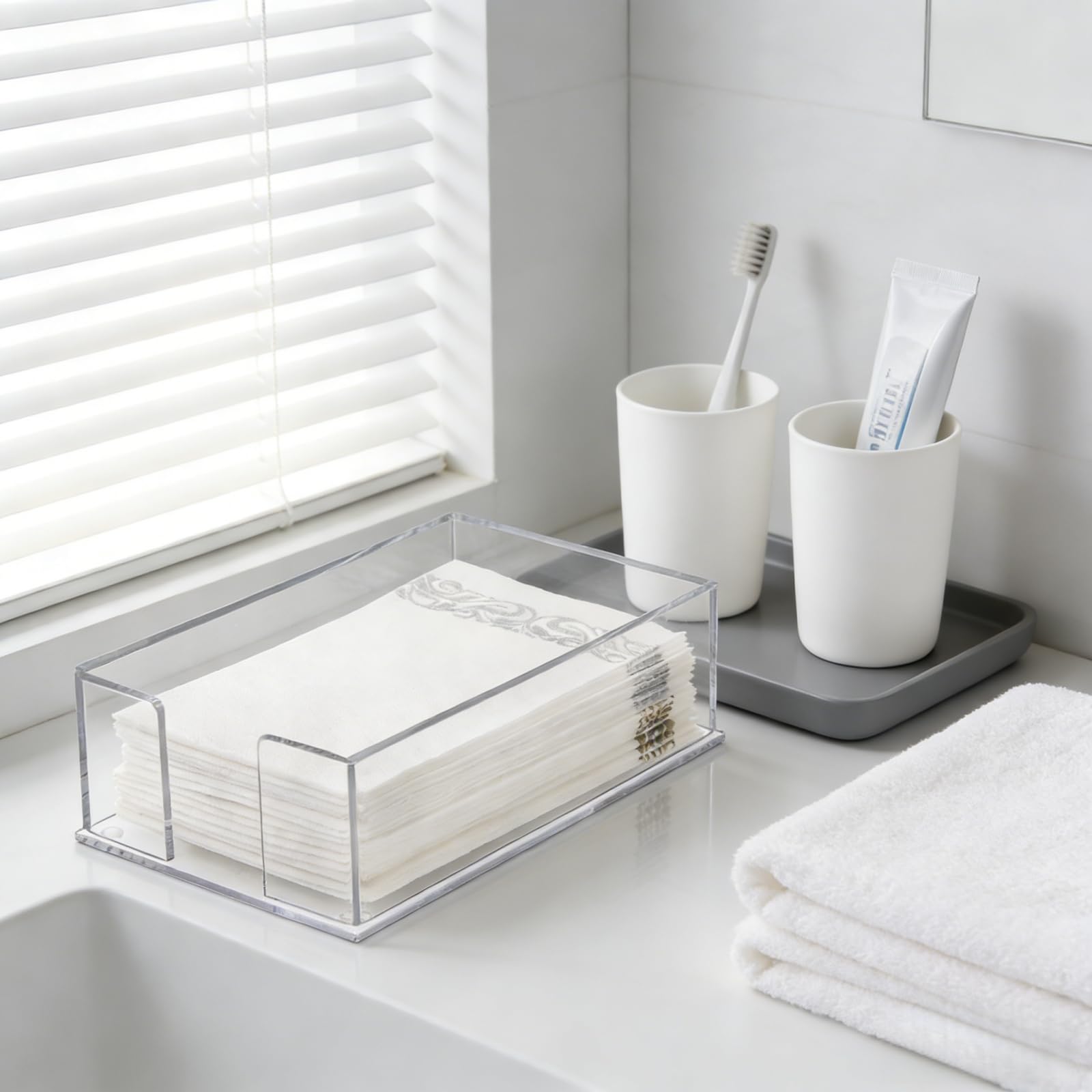 Cididu Set of 2 Acrylic Guest Towel Napkin Holder, Clear Paper Towel Storage Tray Cocktail Dinner Napkin Holder, Disposable Paper Hand Towel Holder for Modern Buffet Kitchen Dining Room Bathroom Party