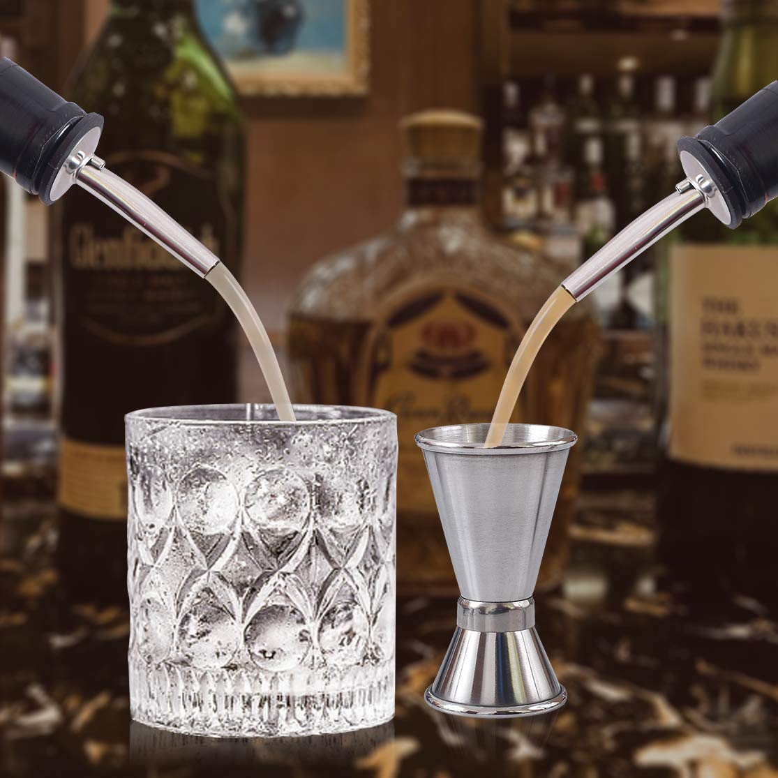 Newk Stainless Steel Pourers - 24 Packs of Classic Bottle Pourers with Conical Spout and Rubber Stoppers, Suitable for Pouring Liqueurs, Vinegar, Syrup or Olive Oils