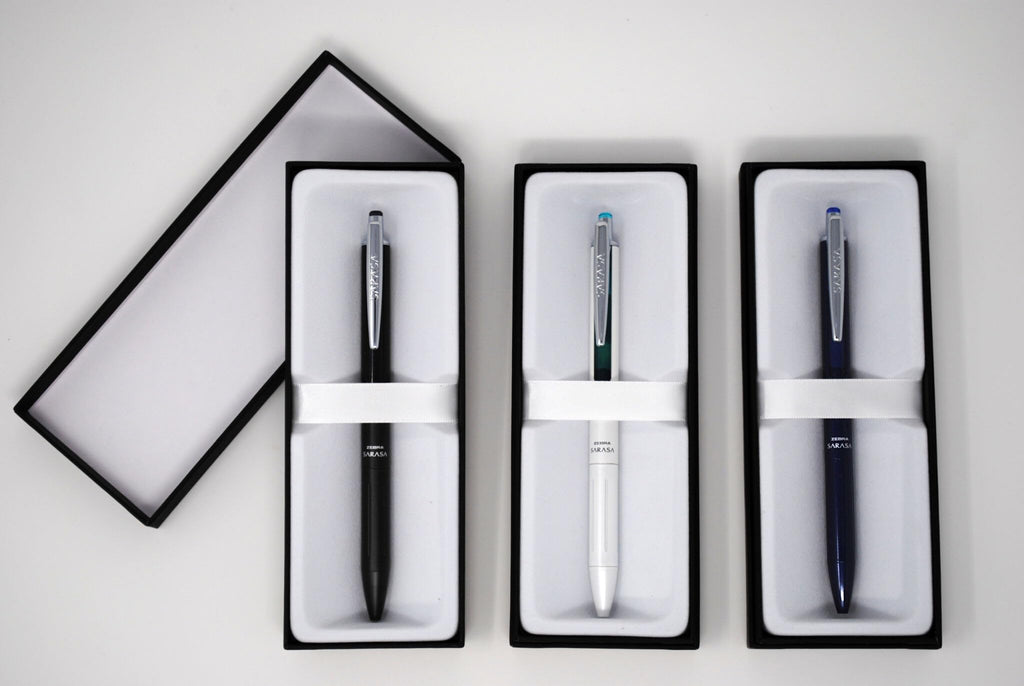 Zebra Pen SARASA Grand Retractable Gel Pen Gift Set, White/Black/Navy Brass Barrel, .7mm Medium Point, Rapid Dry Black Ink, Ideal for the Left Handed, Elimates Smudging and Smearing in Seconds (45373)
