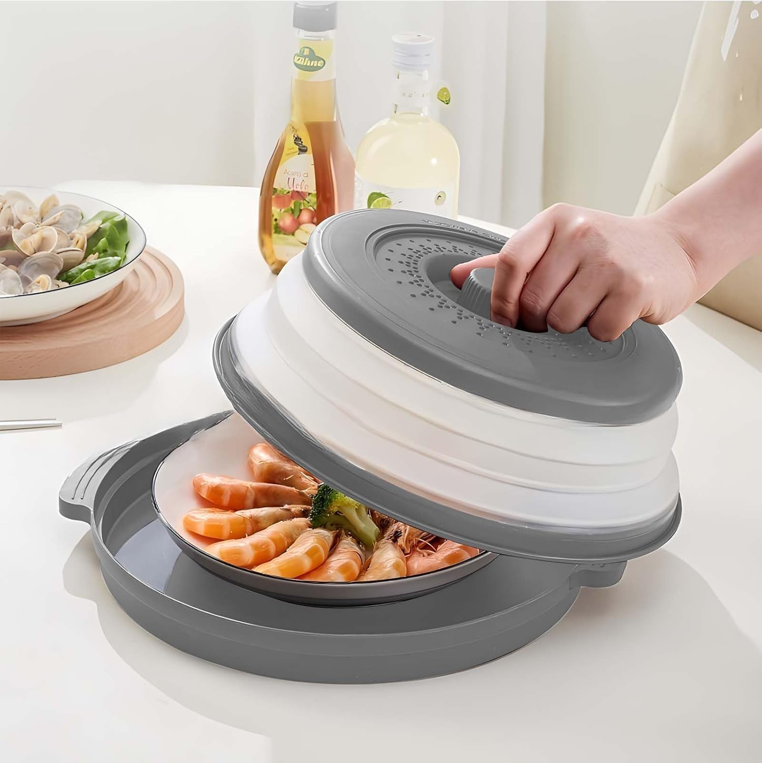 Oillase gray Microwave Splatter Cover for Food with Anti-scald Base Plate,Large Plastic & Silicone Vented Avoid Scalding Collapsible Guard Lid, Plate Holder & Kitchen Colander for Meal Prep-10.7 Inch