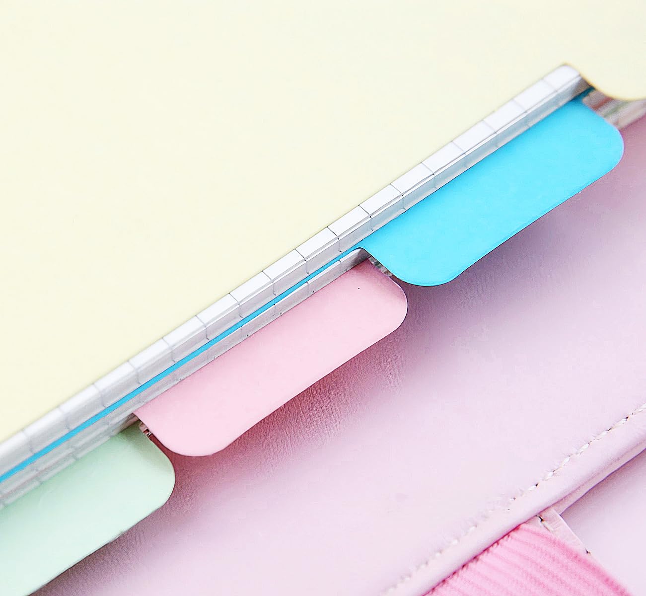 7-Hole Lined Paper Refills for Mini Binder - 100 Sheets/200 Pages 7 Ring Loose Leaf Lined Paper with 5 Colorful Tab Dividers, 5.8" x 8.5"