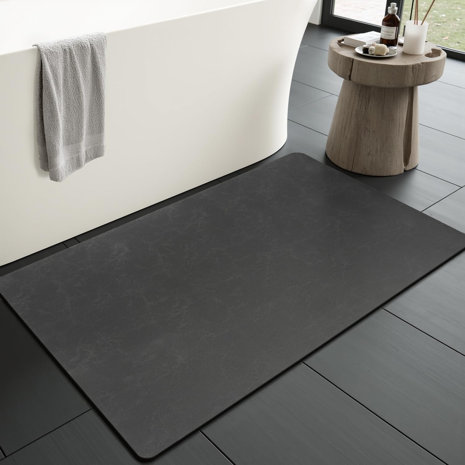 MontVoo Bath Mat Rug for Bathroom-Bathroom Mat Bathroom Rug Non Slip Absorbent Quick Dry Bathmat Shower Mats-Bathroom Floor Mats in Front of Bathtub Sink Washroom Mat Darkgrey 40x60CM