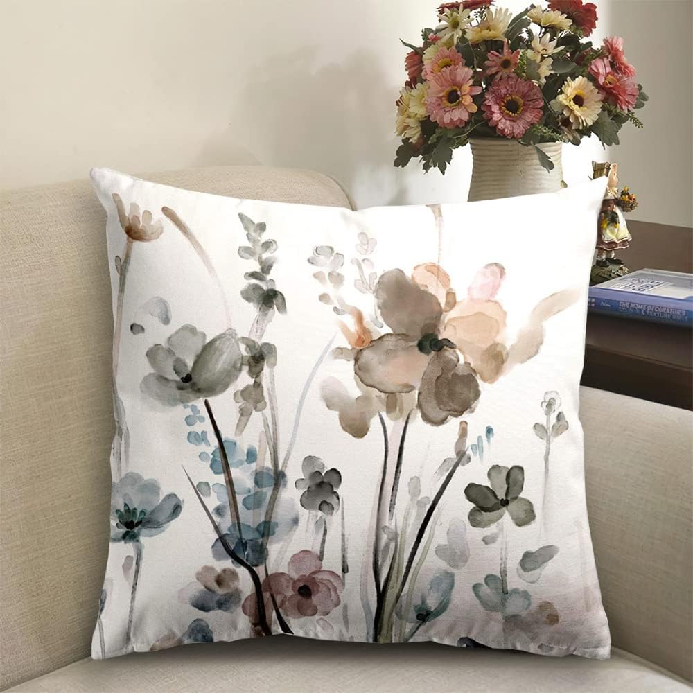 4 Pack Throw Pillow Covers 18 x 18 Inch, Decorative Pillow Covers, Double Sided Printing Soft Short Velour Cushion Covers, Flower Outdoor Home Decor for Couch Sofa Chair Bedroom Car, 45 x 45 cm