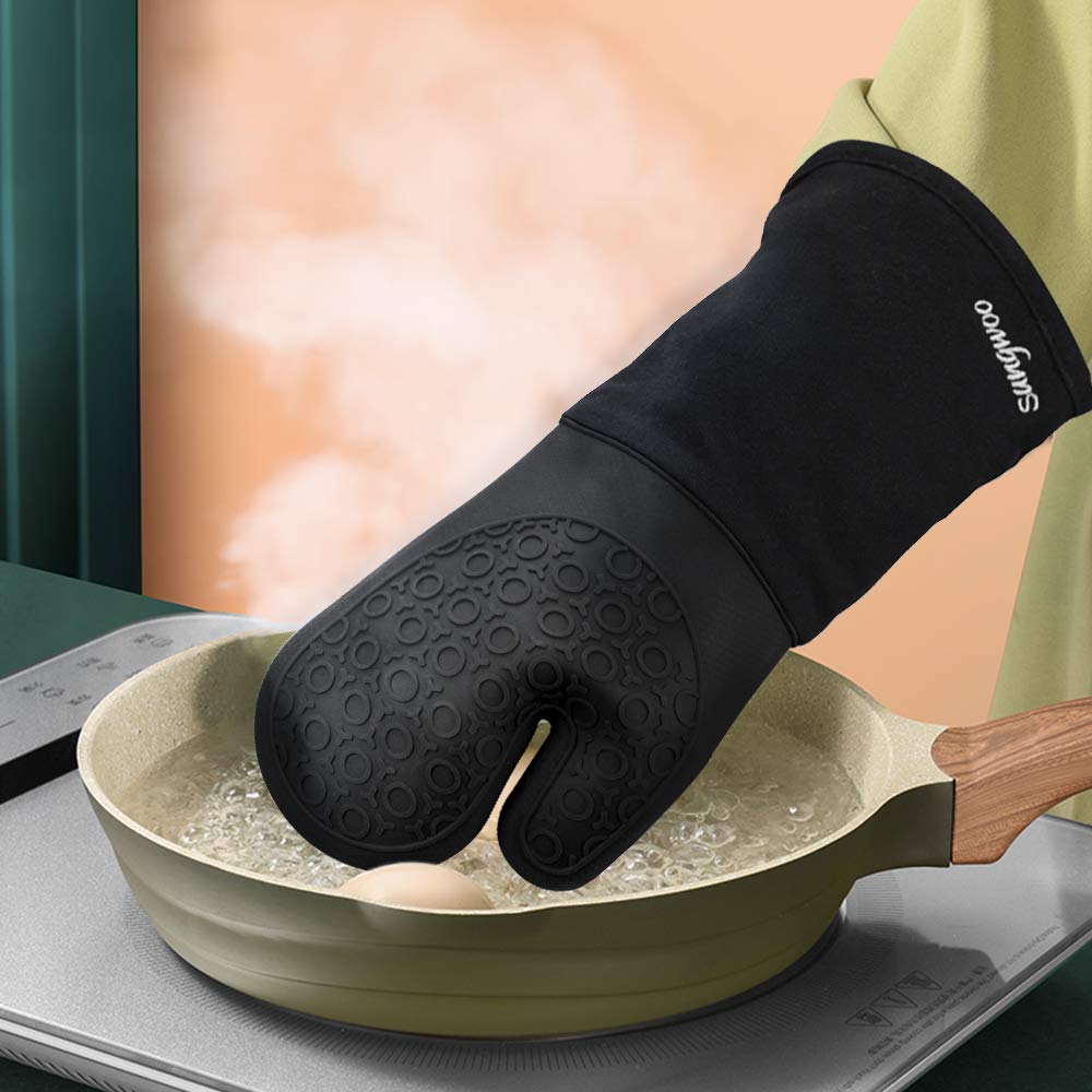 Sungwoo Extra Long Silicone Oven Mitts, Heat Resistant Oven Gloves with Quilted Liner Non-Slip Textured Grip Perfect for BBQ, Baking and Grilling - 14.6 Inch Black