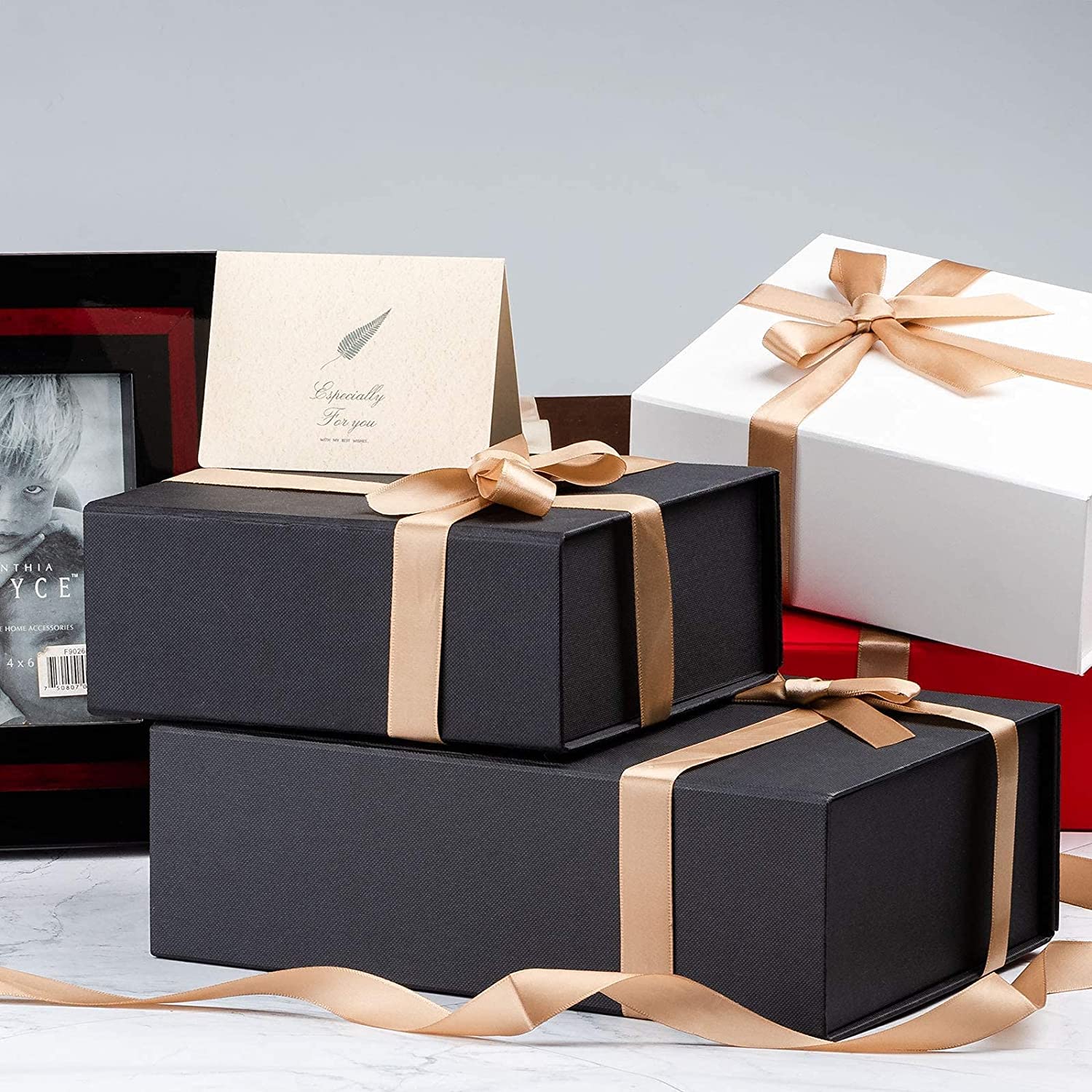 LIFELUM Large Gift Box 13.5 x 10 x 4 inch Black Gift Box with Magnetic Lid Bridesmaid Proposal Gift Boxes for Presents with Lids,Card,Ribbon,Shredded Paper Filler (1 Pcs）