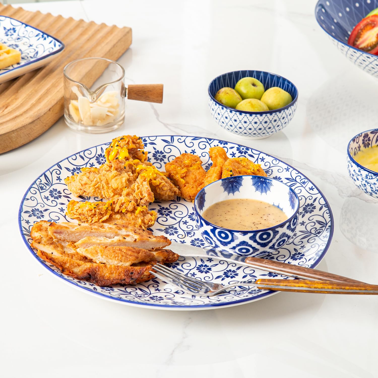 Cerkik Ceramic Dipping Bowls Set - Mini 4 Oz / 113 ml Dessert Bowls - Small 3.5 Inch / 9 cm Porcelain Bowls for Side Dishes, Snack, Appetizer - Microwave Dishwasher Safe - Set of 6 - Vintage Blue