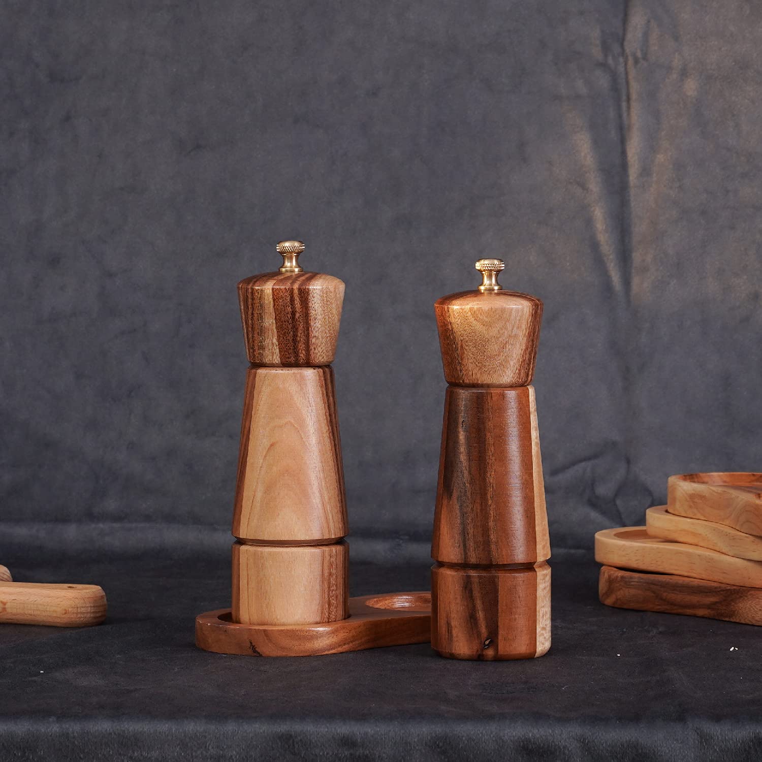 DeroTeno Salt and Pepper Mill Set, Adjustable Ceramic Grinder Salt Mill, Stainless Steel Grinder Pepper Mill, Acacia Wood, 16.5 cm / 6 inch Height, Bottom Dia 5 cm (Tray is NOT Included)