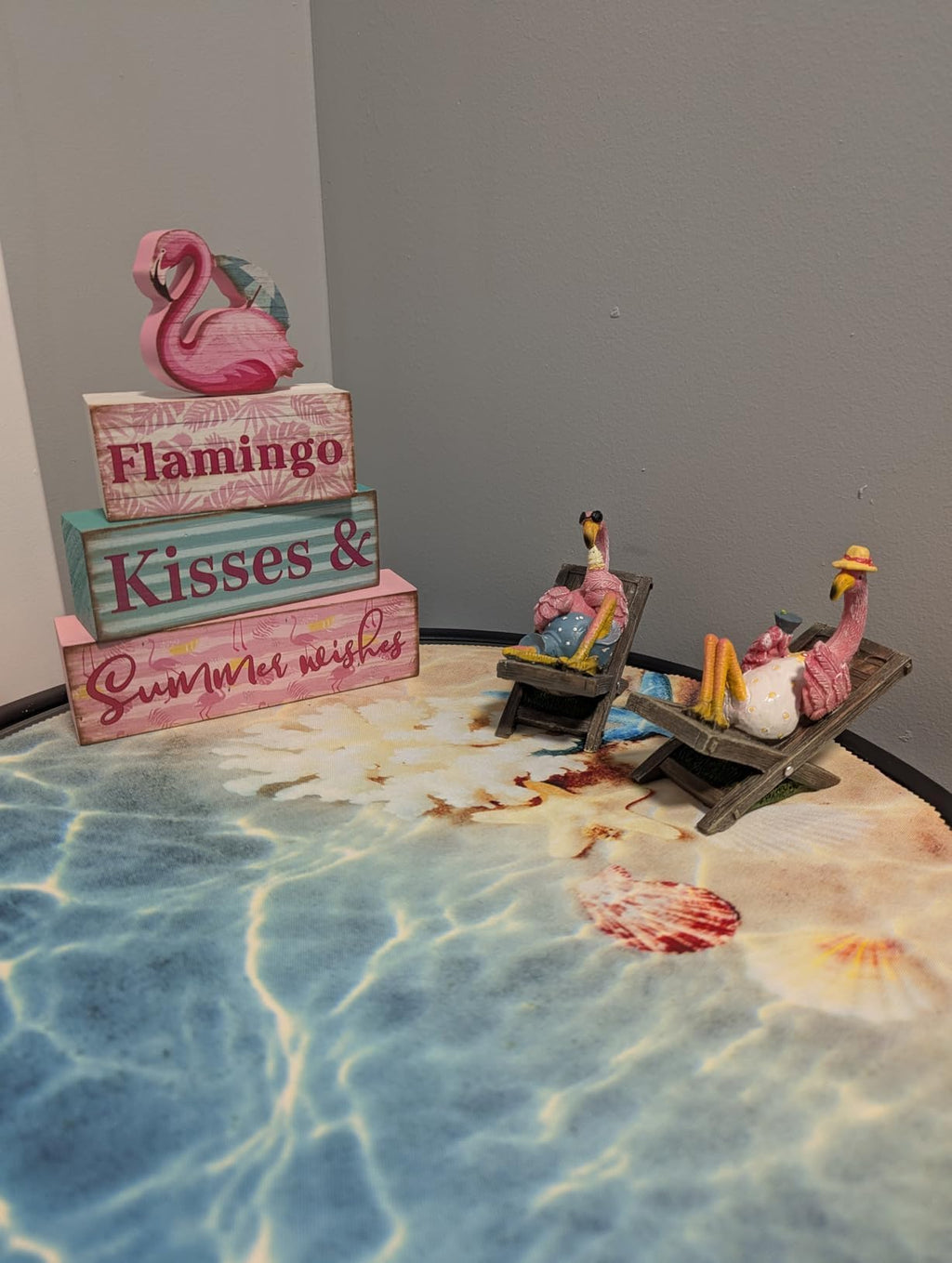 MUAMAX Flamingo Garden Statues Flamingo Figurine Tabletop Flamingo Decor Art Summer Tropical Coastal Ourdoor Decoration Flamingos Gifts for Women Grandma Friends Lawn Housewarming Gifts