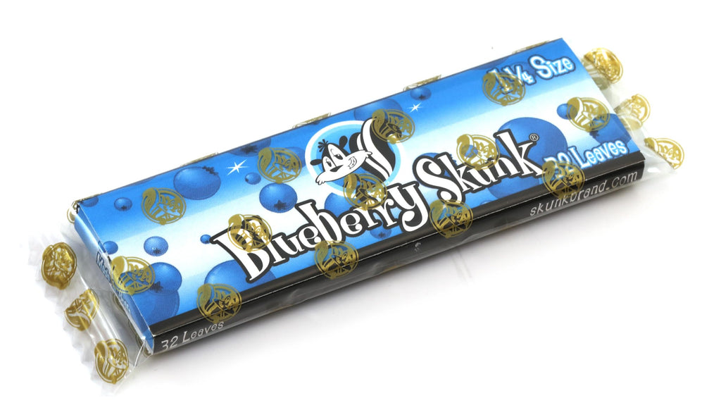 Skunk Brand Rolling Papers Blueberry 1 1/4 24ct Box