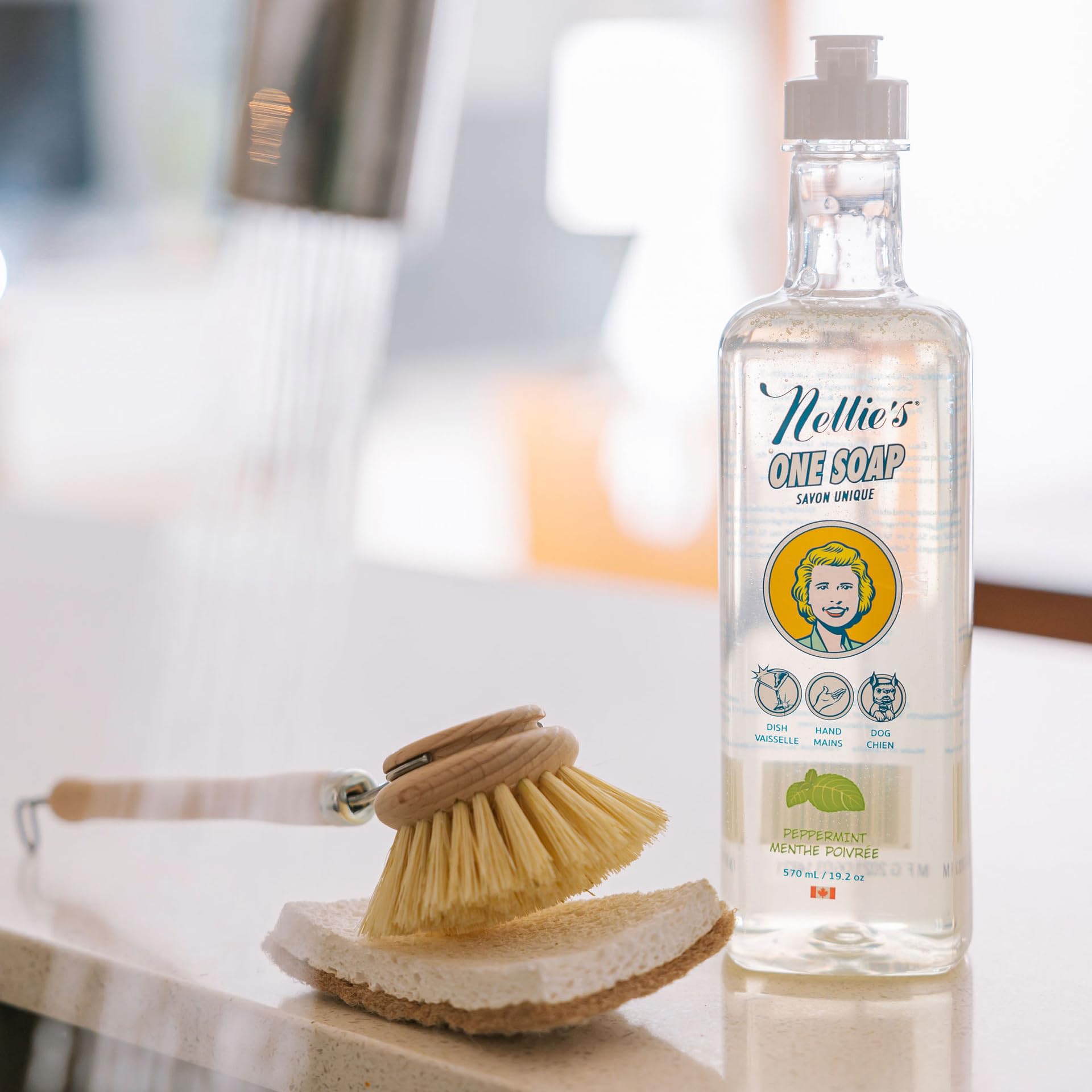 Nellie's One Soap - Peppermint Scented - Gentle Multi-Purpose Cleaner for Dishes, Surfaces, and Hands - Hypoallergenic, Plant-Based, Chemical-Free, and Soft on Skin - 19.2 oz - (Made in Canada)
