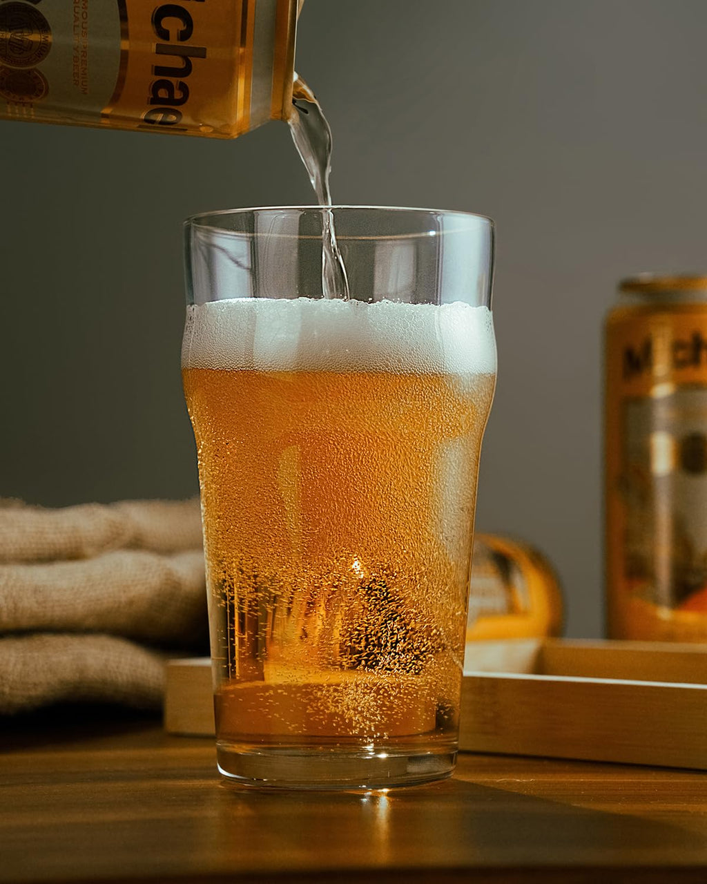 Pint Glasses,20oz British Beer Glass,Classics Craft Beer Glasses,Premium Beer Glass Tumbler Set of 4, Unique Design Beer Glasses Easy Stacking in The Cupboard