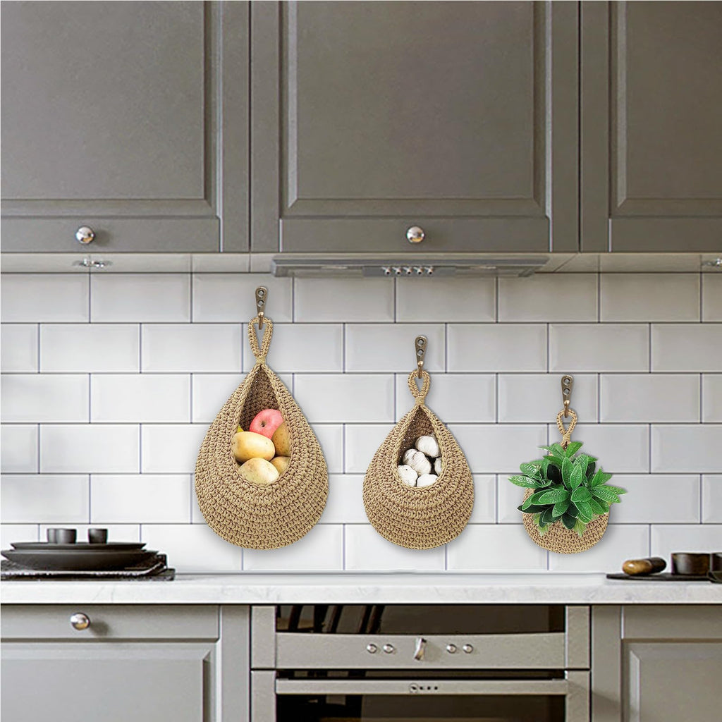 Teardrop Fruit Vegetable Baskets for kitchen, Boho Handwoven Wall Jute Hanging Basket Potato Garlic Onion Fruit Storage Handwoven Decorative Kitchen Organizer and Wall Planter Holder （3 Packs, Khaki）