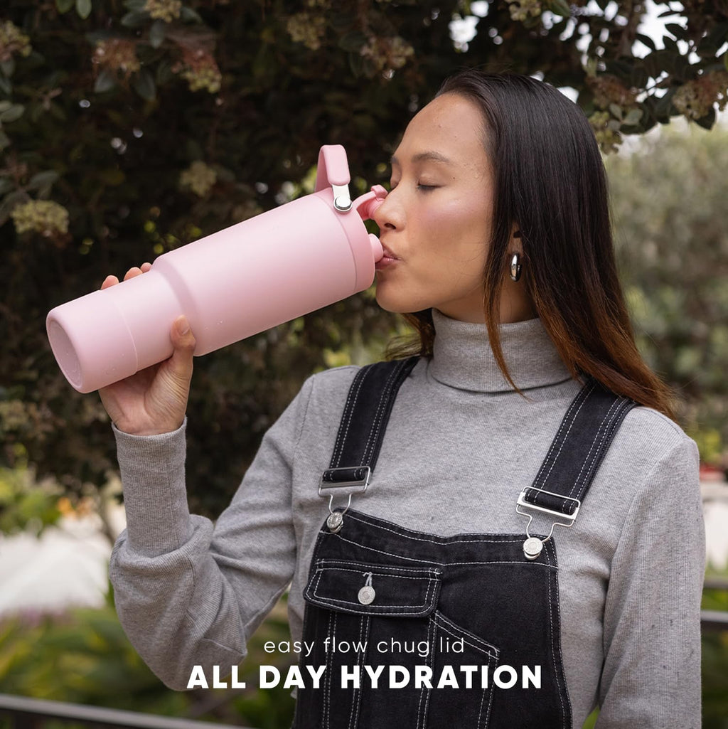Simple Modern Trek Pivot | 40oz Flip Straw Tumbler with Handle | Water Bottle & Boot | Interchangeable Straw & Chug Lids | Insulated Stainless Steel Jug | Gym Sports Outdoors | Nantucket Tides
