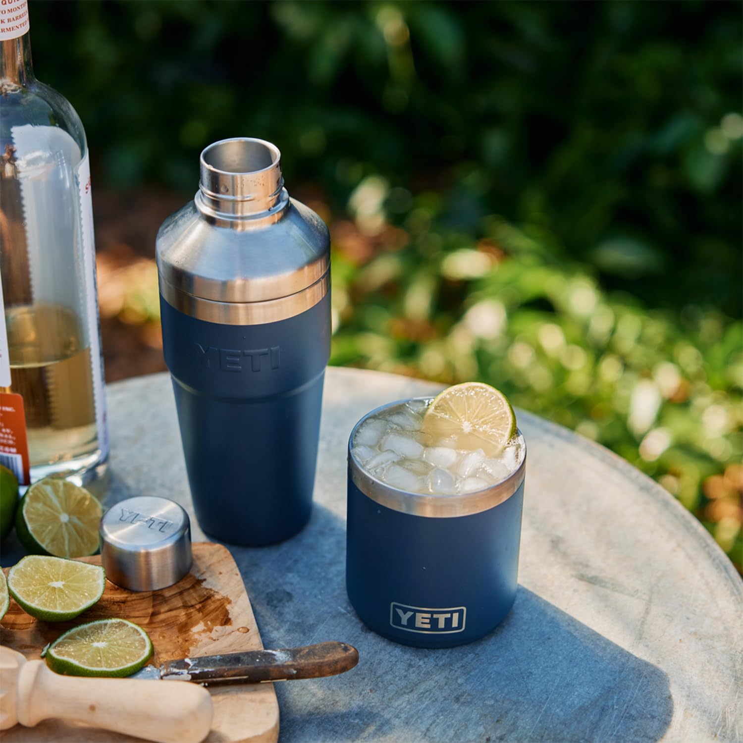 YETI Cocktail Shaker Lid Compatible with Rambler 20oz Tumbler/ 20 oz Stackable Cup/24 oz Mug/10oz Mug/10 oz Lowball/25 oz Straw Mug, Stainless Steel Cocktail Shaker Lid Only