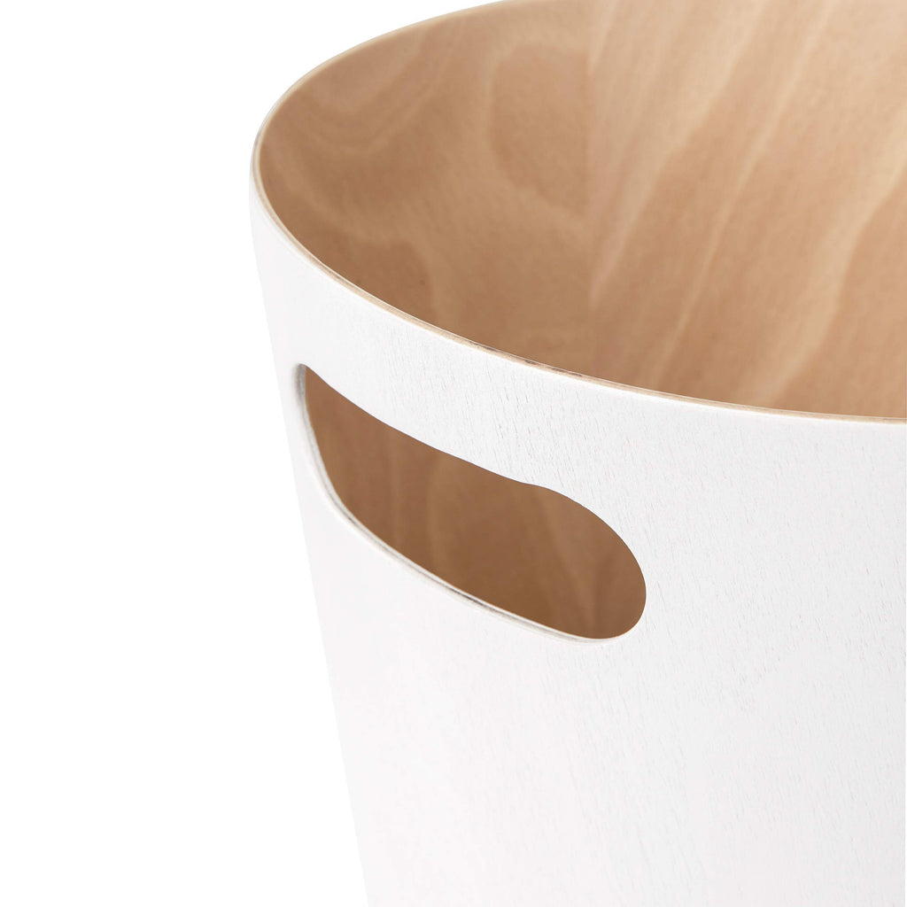 Umbra Woodrow 2-Gallon Modern Wooden Trash Can Wastebasket, Attractive Bin for Garbage or Recycling, Suitable for Home or Office, White/Natural