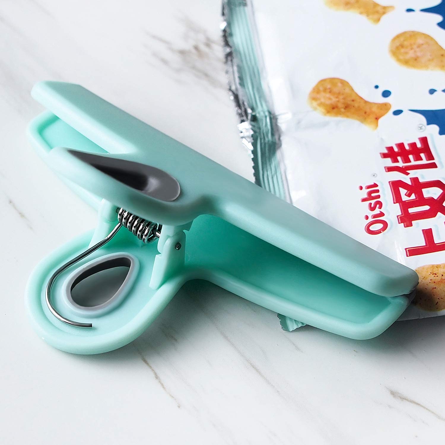 Yopay 8 Pack Chip Bag Clips, 5.3 Inch Heavy Duty Food Clamp With Air Tight Seal Grip for Bread, Snack, Coffee Bags and Paper Sheets