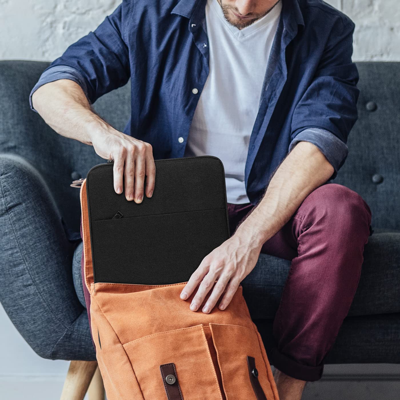 Chelory 15.6 Inch Laptop Sleeve for 16 Inch MacBook Pro Max 2019-2024, 15.6 16 Inch Ultrabook Notebook Computer Protective Cover Case, Shockproof Water Resistant Handbag Carrying Bag, Black