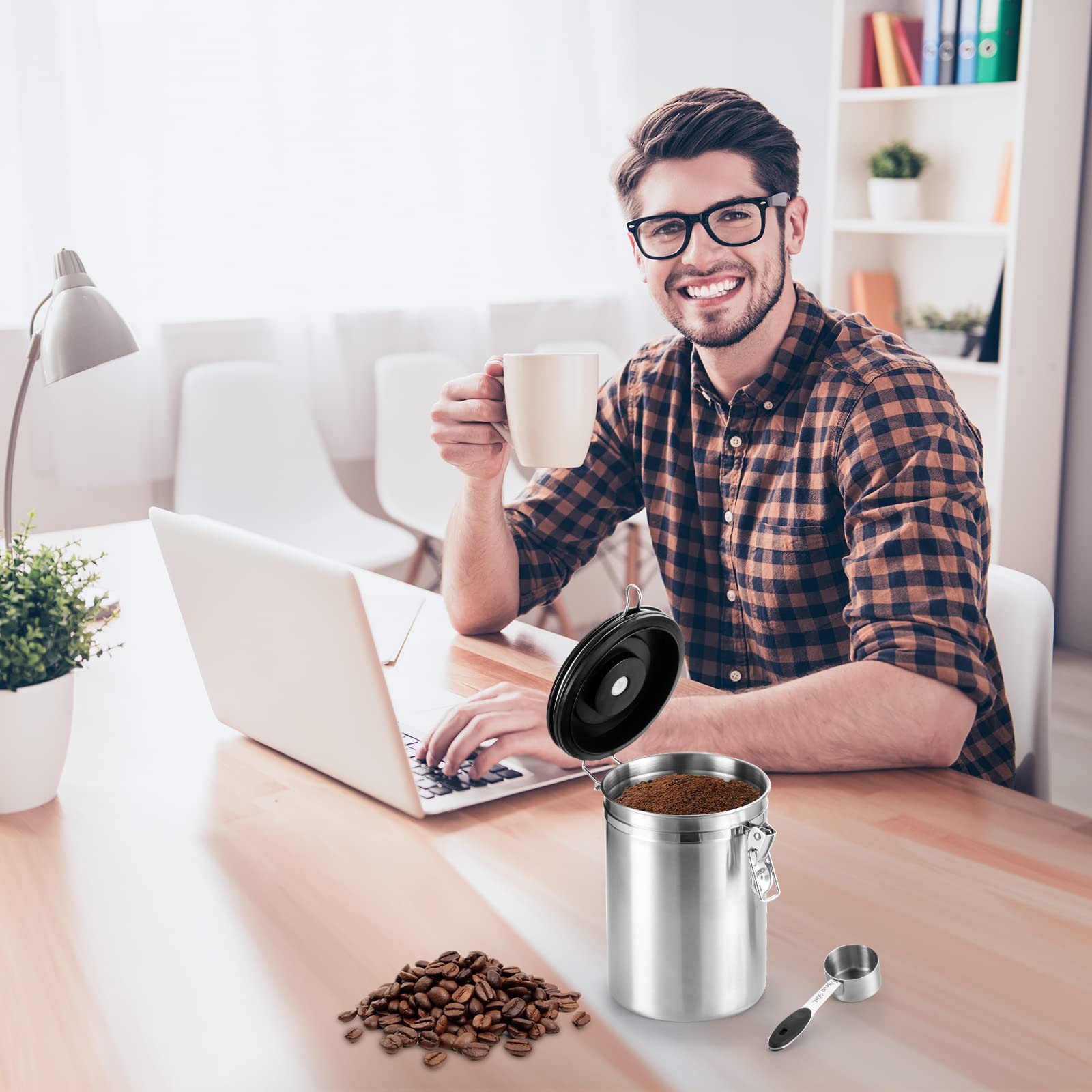 Dyserbuy Airtight Coffee Canister, Stainless Steel Coffee Beans and Grounds Storage Container with Date Tracker, Scoop, CO2 Valves, for Beans, Grounds, Tea, Sugar, Silver