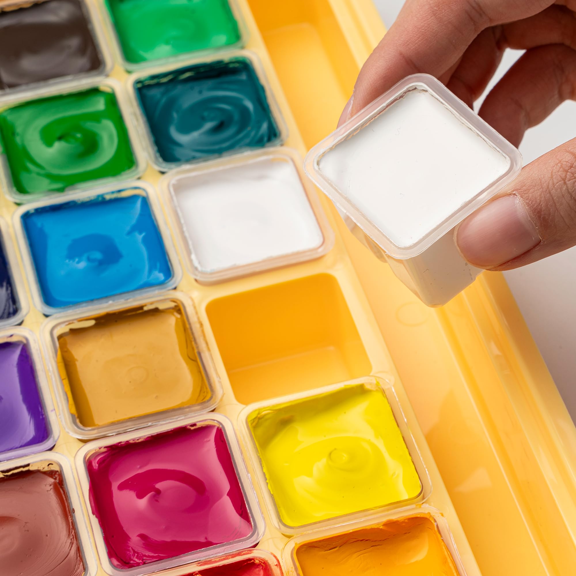 HIMI Gouache Paints set, 18 Colors, 30ml, 18 US fl oz, Non Toxic Paint for Canvas and Paper, Art Supplies for Professionals, Student, Kids and More (Yellow)