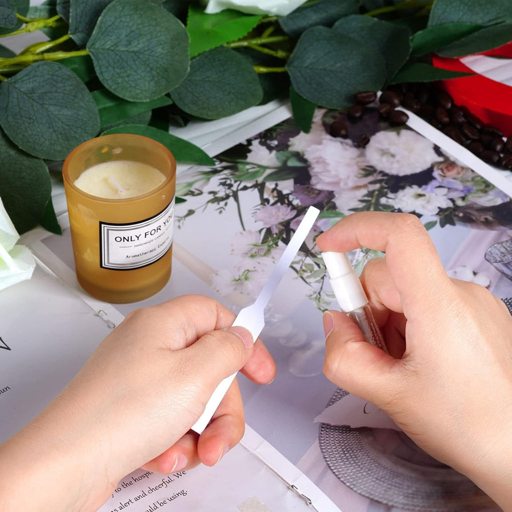 1000Pcs Perfume Tester Strips, Disposable Perfume Paper Strips, White Disposable Paper Test Strip, Blotter Strips Pa_per Test Strips for Aromatherapy Testing Perfume Fragrances Essential Oil Scents