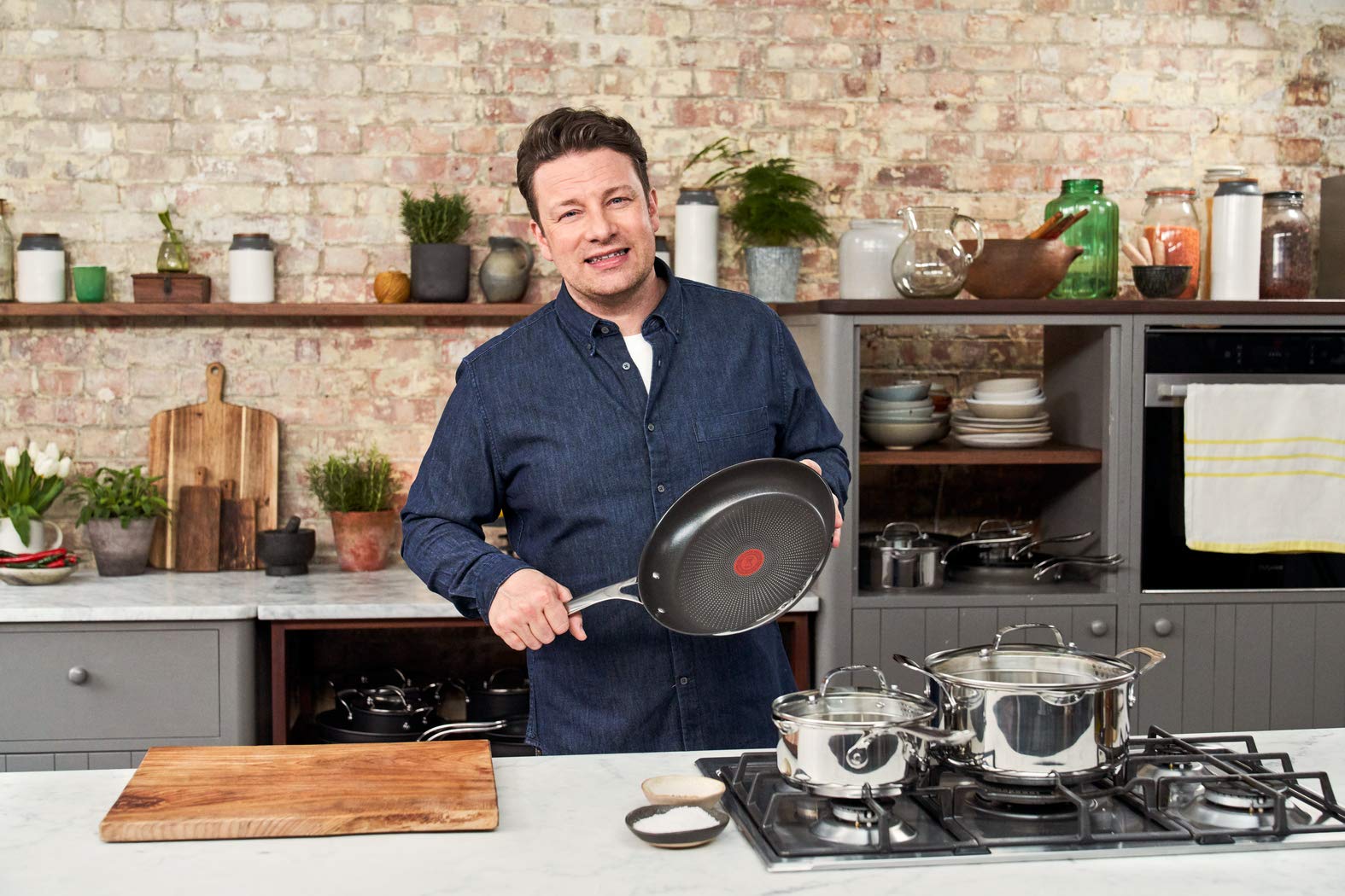 Jamie Oliver by Tefal Cooks Direct Stainless Steel 20cm/8inch Frying Egg pan, Non Stick Frying pan