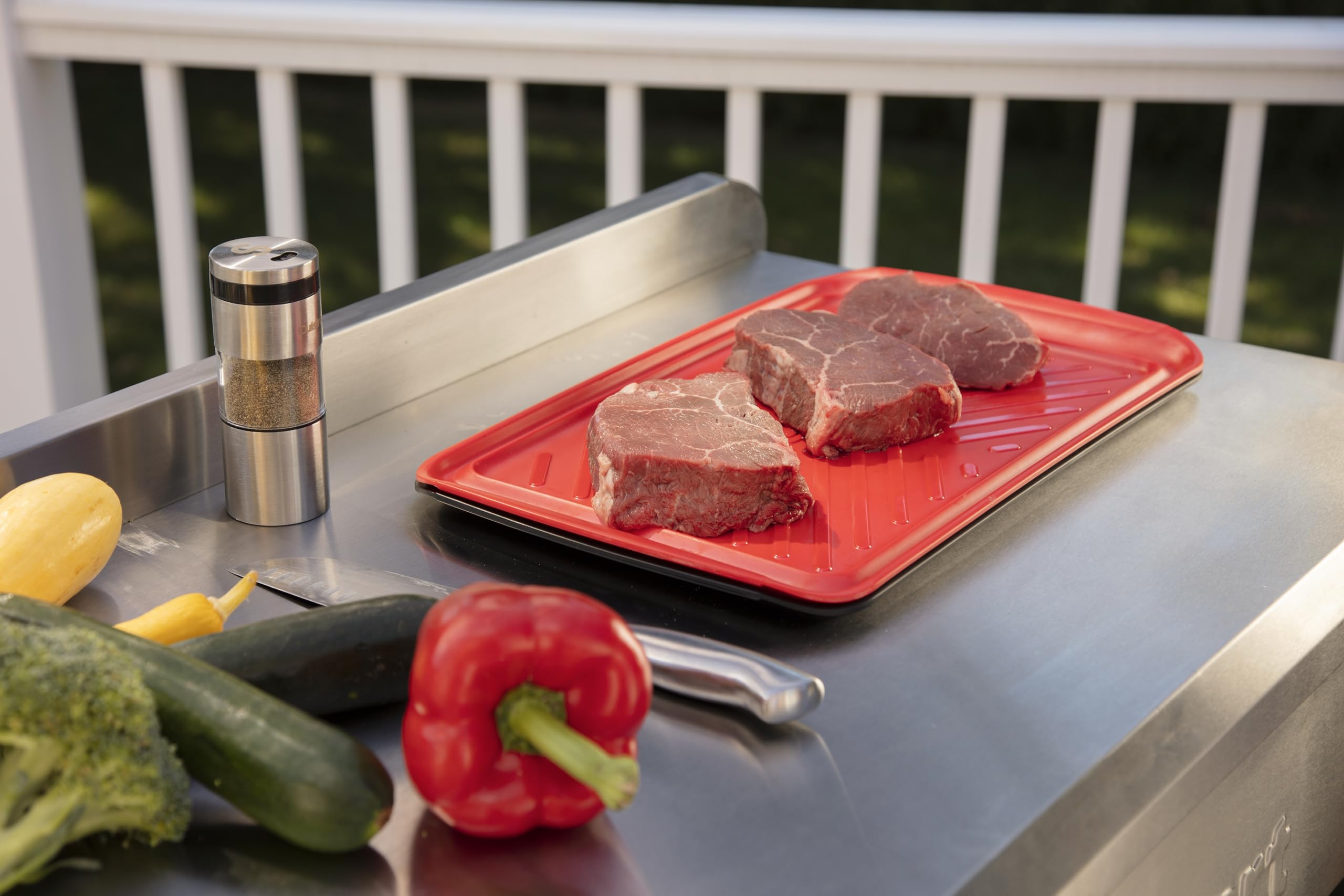 Cuisinart Grilling Prep and Serve Trays, 17"x 10.5", Dishwasher Safe, Fits 6 Burgers, Red and Black (CPK-200C)
