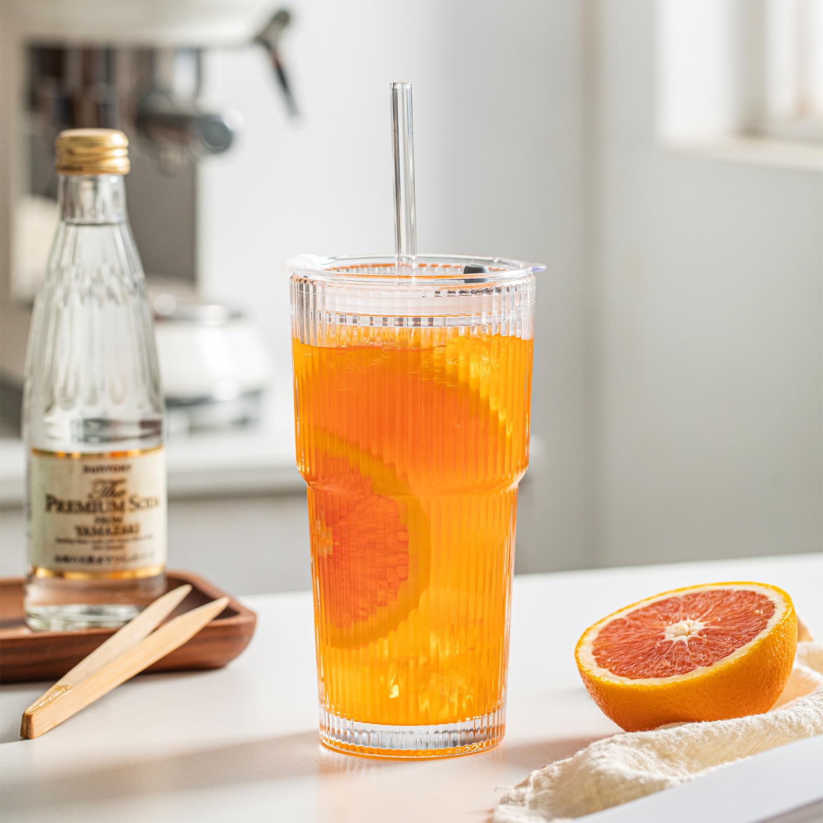 INSETLAN 20 oz Ribbed Glass Tumblers with Lids and Glass Straws – 4-Piece Glassware Set, Heavy-Duty Tumblers, Ideal for Iced Coffee, Smoothies, Cocktails, and Juices – Elegant and Durable Drinkware