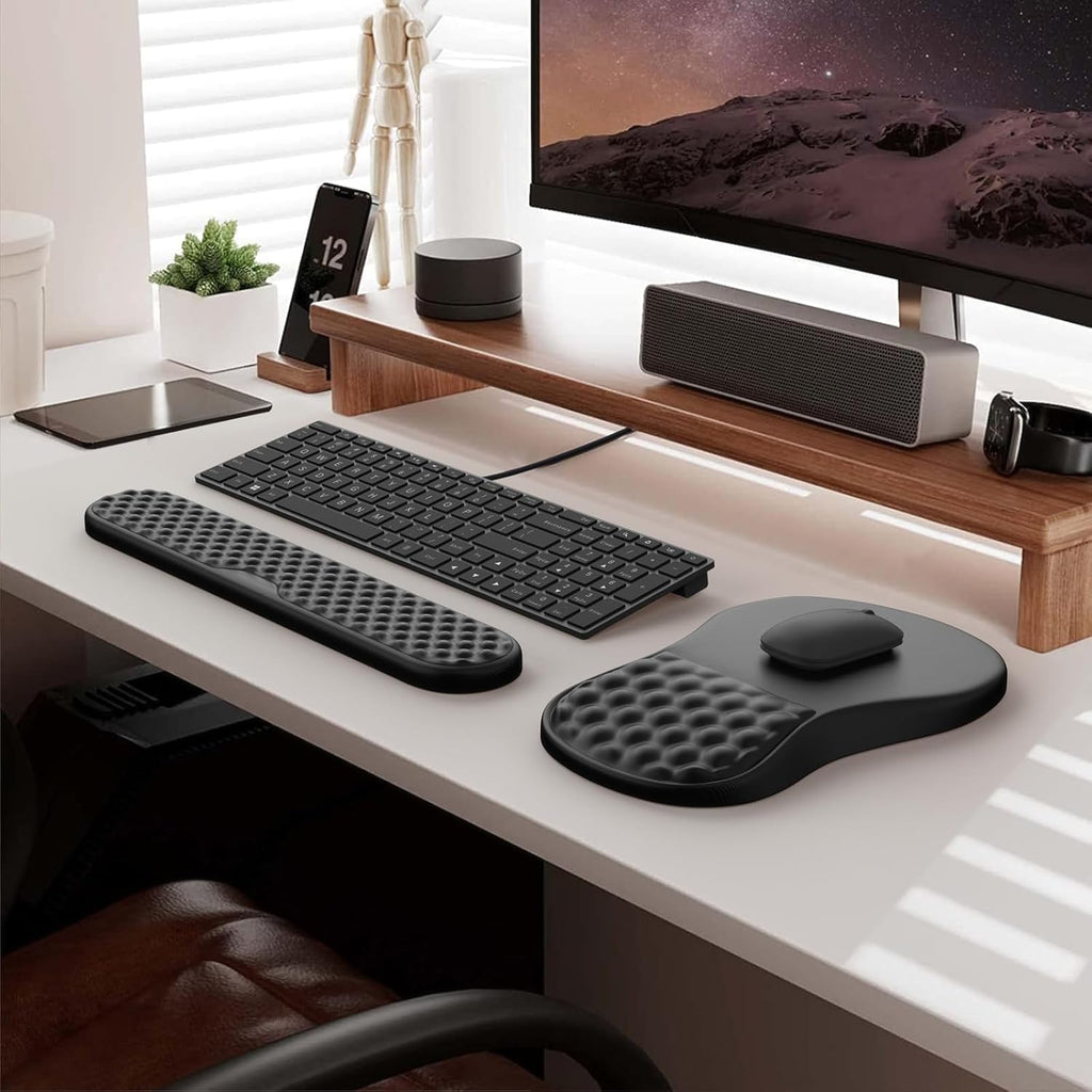 Ergonomic Mouse Pad Wrist Support with Massage Design - Wrist Rest Pain Relief Mousepad with Memory Foam&Non-Slip Base, Mouse Pads for Wireless Mouse&Desk, Comfortable Durable Gaming Mouse Mat, Black
