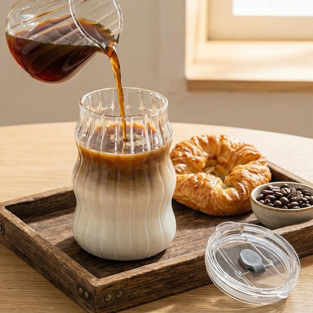 2 Pack Cloud Glass Cups with Lids and Straws - 18oz Ripple Glass Tumbler for Iced Coffee, Matcha, Smoothies - Aesthetic Ribbed Drinking Glasses, Also for Overnight Oats Containers with Lids