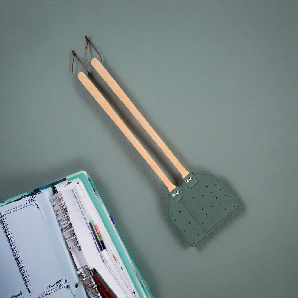MXDCH Leather Fly Swatter with Long Wooden Handle, Durable Fly Catcher for Indoor & Outdoor Use, Manual Insect Swatter for Wasps, Horseflies, and Spiders with Hanging Rope (2, Green)