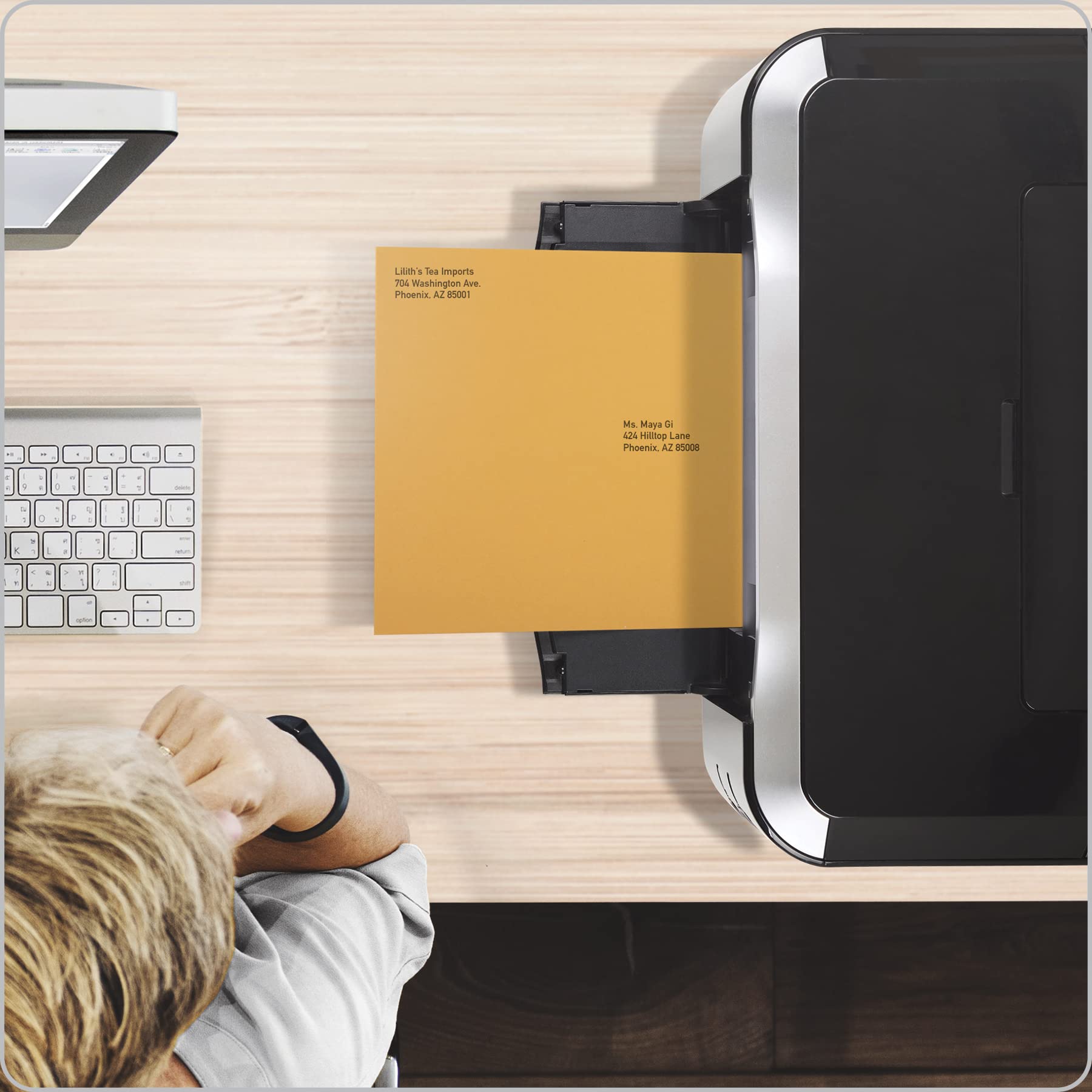 Quality Park Envelopes, Redi-Seal Catalog Envelopes, 9 x 12 Inches, 28 lb Light Brown Kraft, Self-Sealing, 100 Count - Ideal for Mailing, Storage, and Organizing