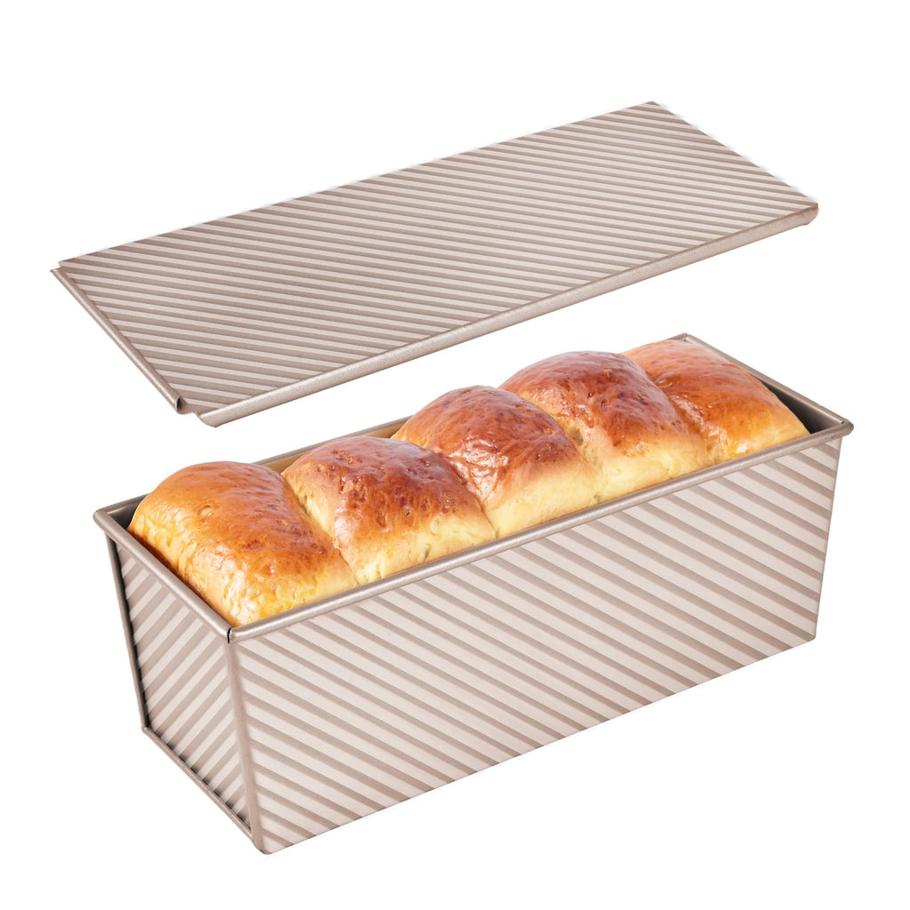 Bakeley Commercial Pullman Loaf Pan with Lid, 2.2Lb Dough Capacity Non-Stick Rectangle Corrugated Carbon Steel Bread Toast Mold with Cover for Baking Bread (Champagne Gold)