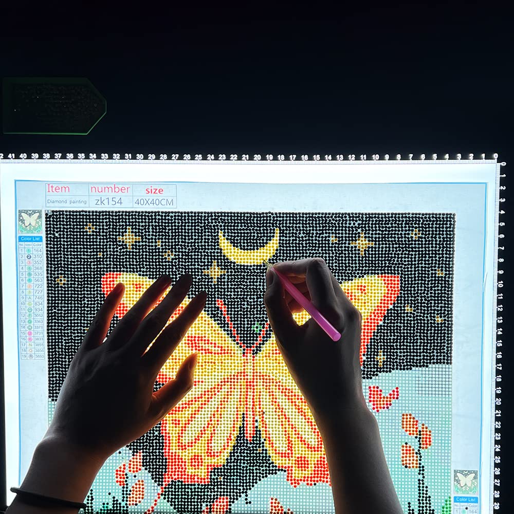 HSK A4 LED Light Board for Artists, Light Up Plate with Adjustable Brightness - for Tattoo, Sketch, Animation, and Diamond Painting Accessories