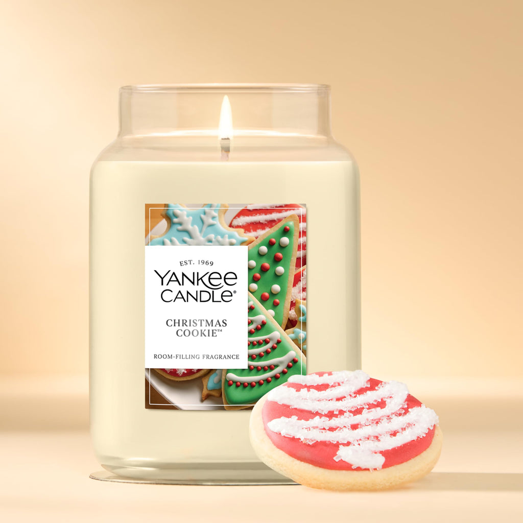 Yankee Candle Large Jar Scented Candle with up to 150 Hour Burn Time, Premium Plant Wax Blend for Cleaner Consistent Burn and Room Filling Fragrance, 22 oz, Christmas Cookie