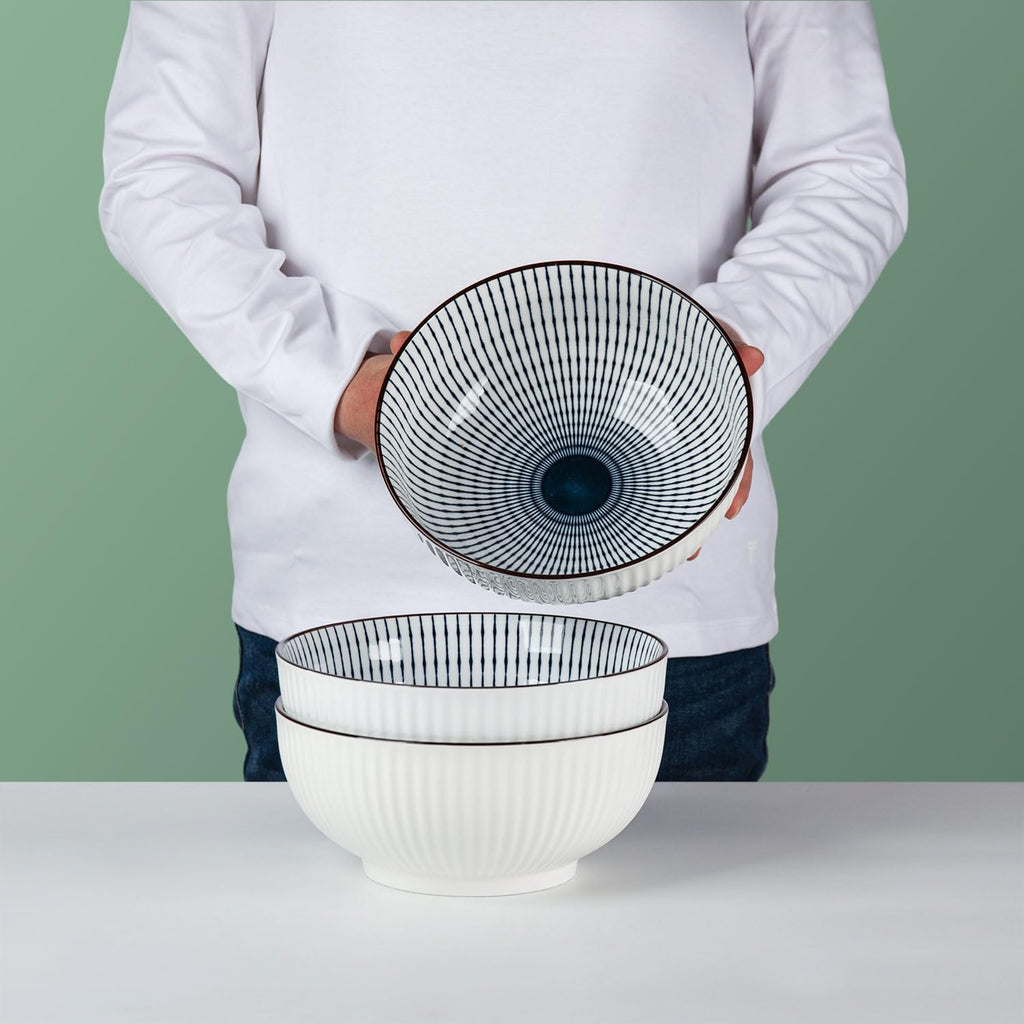 Dyware 60 oz Large Soup Bowl, Pho Bowls, 8 Inch Blue and White Porcelain Japanese Ramen Bowls Set of 3 - Striped Pattern