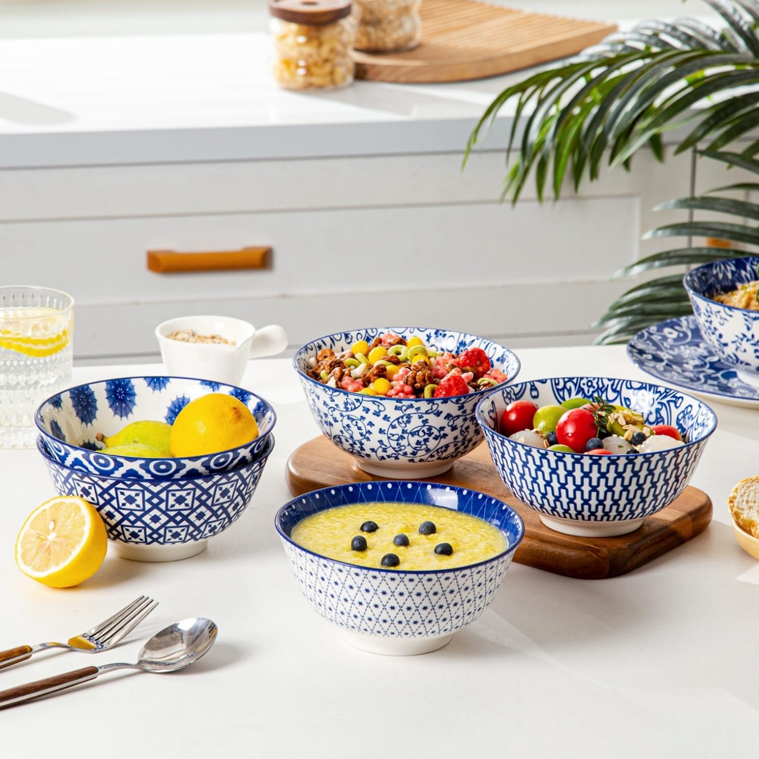 Cerkik Ceramic Soup Bowls Set – 24 Oz / 680 ml Deep Cereal Bowls, 6 Inch / 15.8 cm Large Porcelain Dinner Bowls for Salad, Pasta, Dessert, Oatmeal – Microwave Dishwasher Safe – Set of 6 – Vintage Blue