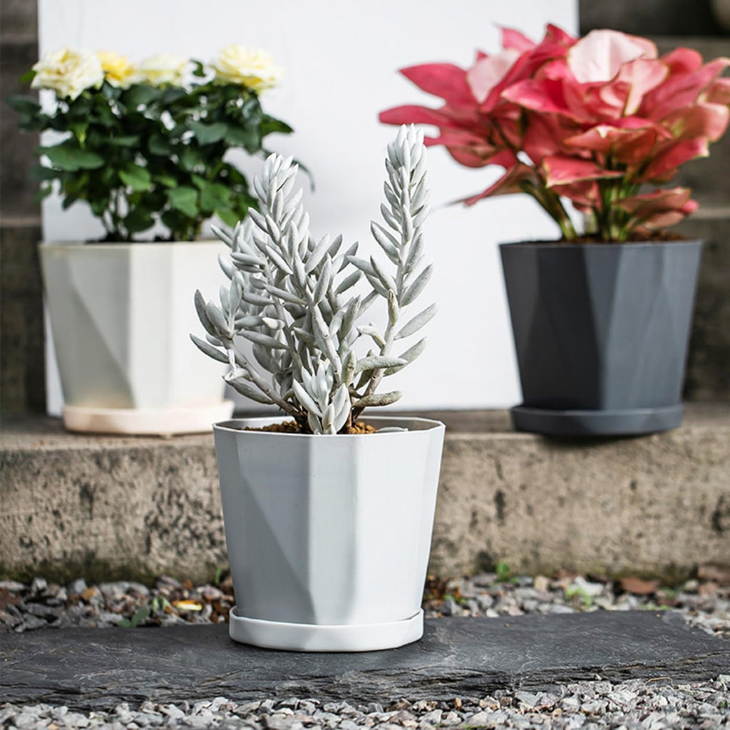 XINHUISHQZ 5 Inch Plant Pots, 6 Pack Plastic Planters Modern Flower Pot with Drainage Holes and Saucers for All House Plants, Herbs, Flowers and Seeding Nursery (5inch-6pcs)