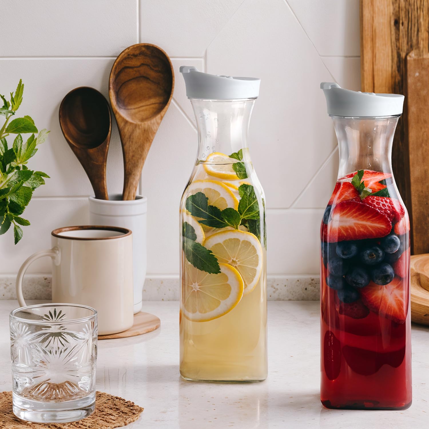 Gusto [50 oz - 4 Pack] Carafe with Lid, Large Capacity Square Base - Clear Pitcher with Flip Top Lid, Easy-Pour Spout Juice Containers with Lids, Hand Wash Only - Perfect for Mimosa Bar