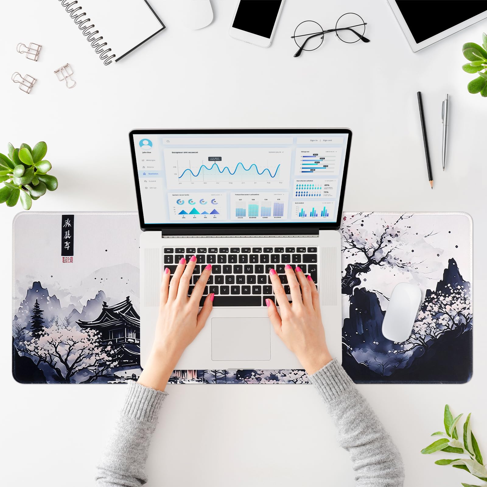 Yimomoyi Non Slip Mouse Pad, 90 x 40cm Mouse Mat Extended, Gaming Mousepad Waterproof, Mouse Mat with Rubber Base, Mouse Pad Laptop for Office and Home (Plum Mouse Pad)