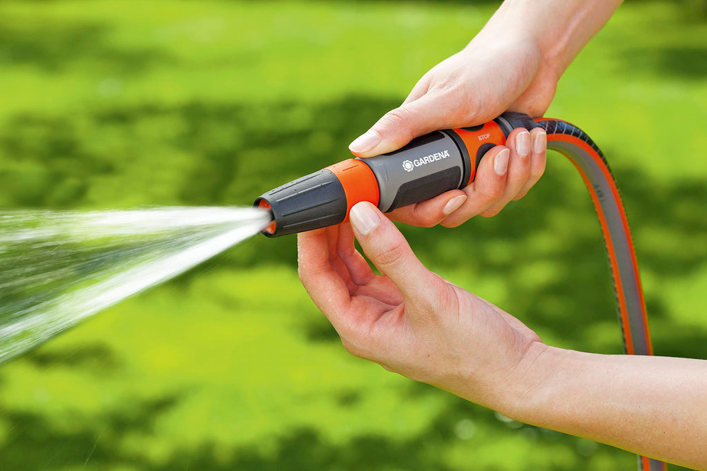 Gardena 7114-FP Frost-Proof Fully Adjustable Nozzle, Includes Waterstop Quick Connector, Made in Germany